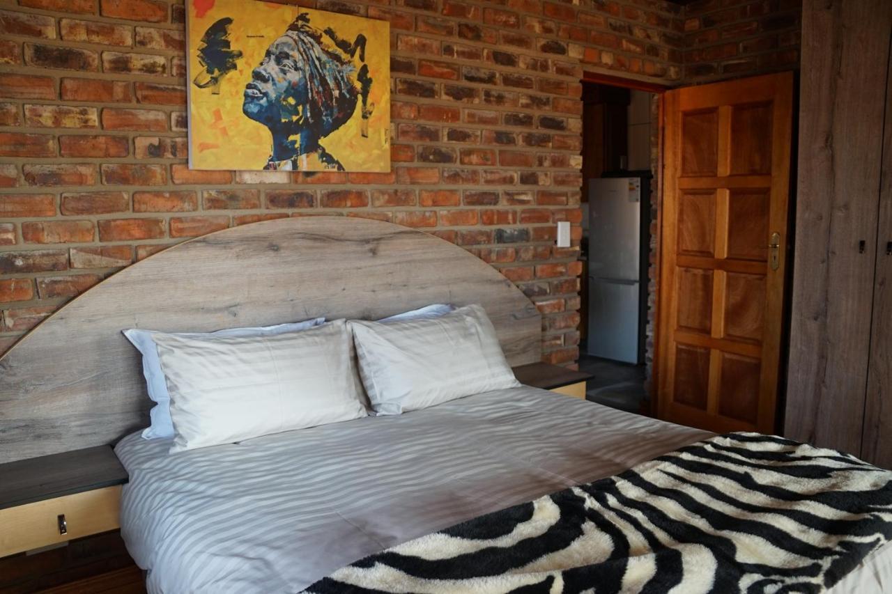 Kwele Game Lodge Beauty Exterior photo