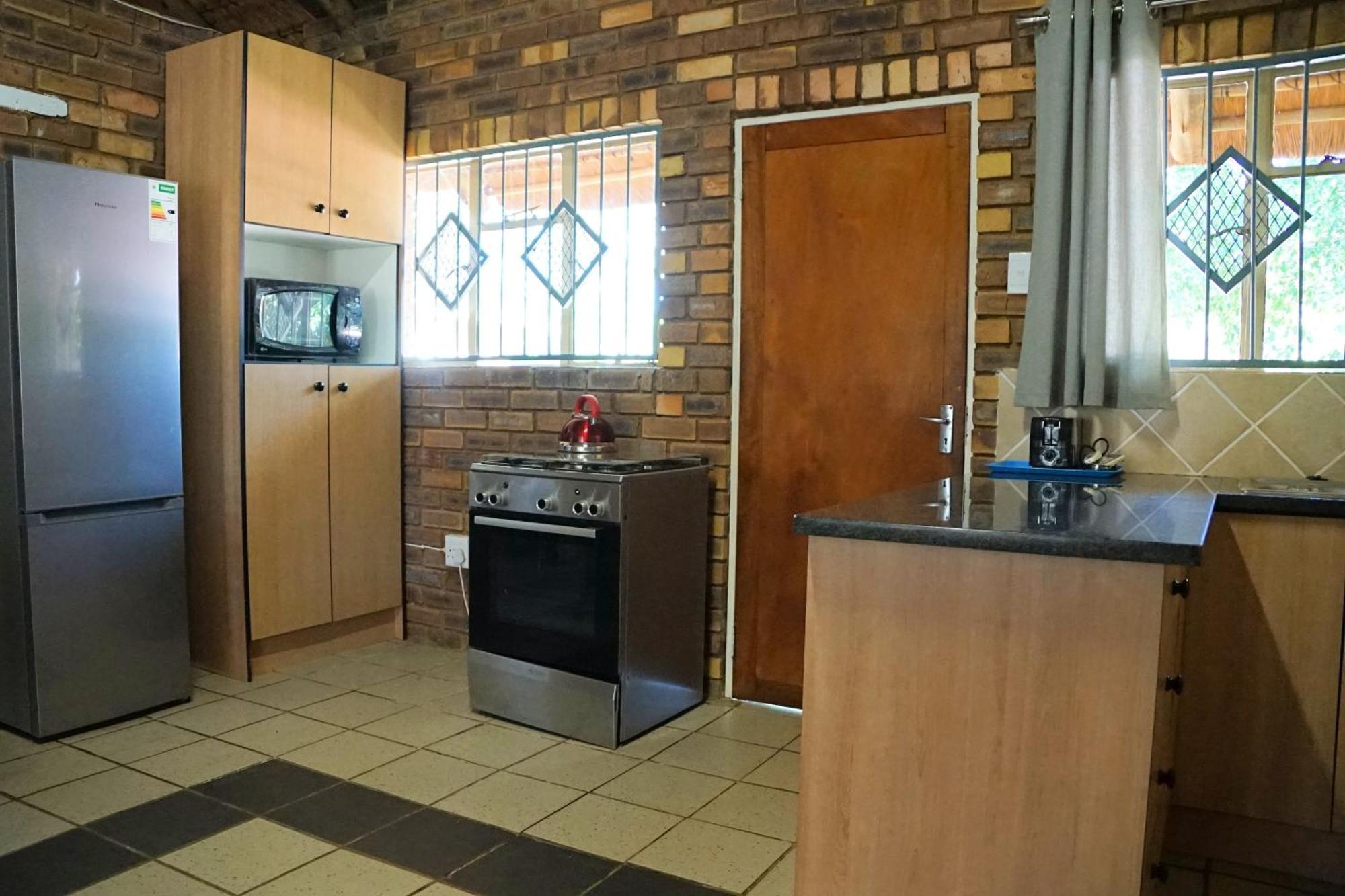 Kwele Game Lodge Beauty Exterior photo